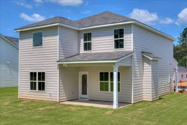 Main picture of 137 Myrtle Grove Trl