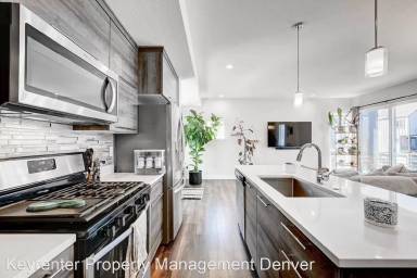 Main picture of 5591 W 11th Pl
