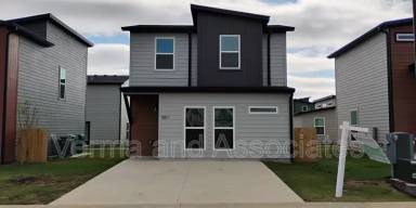 Main picture of 851 New York Ave