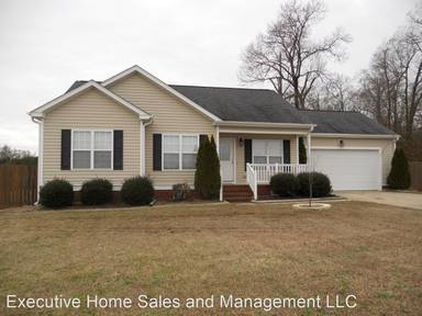 Main picture of 102 Lauren Pl