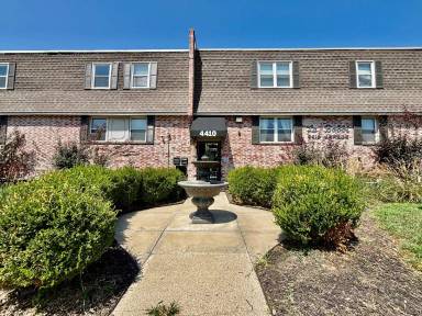 Main picture of La Bobbi Apartments