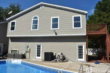 Main picture of 505 Thornloe Ln