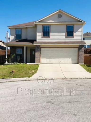 Main picture of 13303 Concordia Oak