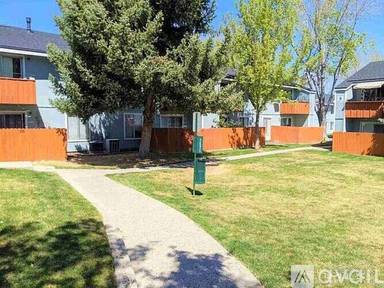 Main picture of Neil Rd Apartments
