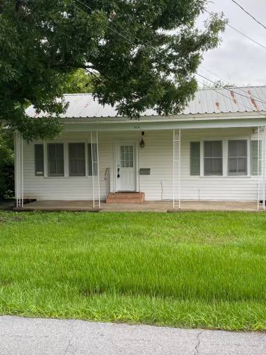 Main picture of 914 Saint Patrick St