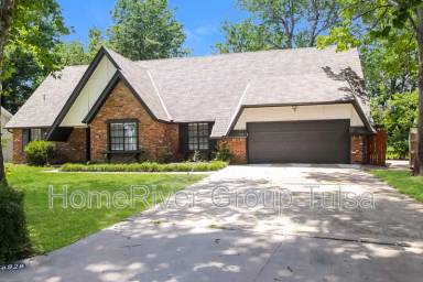 Main picture of 8928 S 67th East Ave