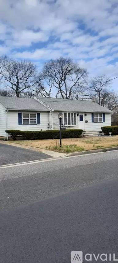 Main picture of 2413 Spruce St