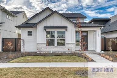 Main picture of 2203 E Hidcote St