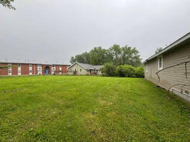 Main picture of 2049 N Columbia Ave