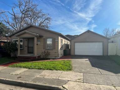 Main picture of 812 Wheeler St