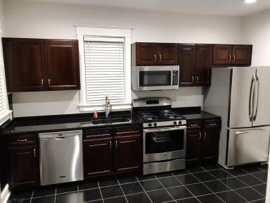 Main picture of 1418 W Laburnum Ave