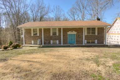 Main picture of 313 Maple Way