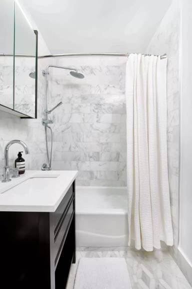 Main picture of 110 Horatio Street Apartments