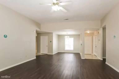 Main picture of 28810 Binefield St