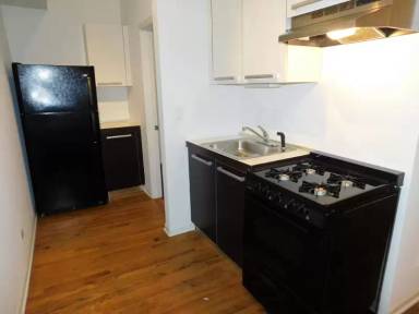 Main picture of 5054 N Winthrop Ave