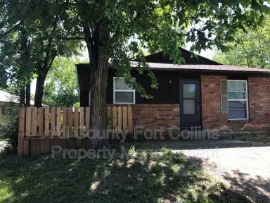 Main picture of 1108 Baker St