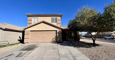 Main picture of 6050 W Encinas Ln