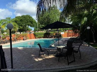 Main picture of 2160 SW 16th Ave