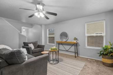 Main picture of 12058 W Pontler Ct