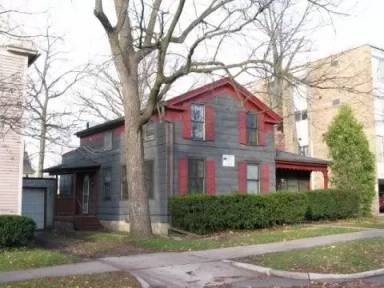 Main picture of 503 Lawrence St