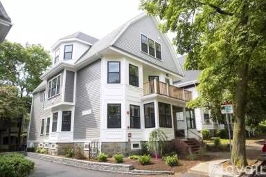 Main picture of 53 Quint Ave