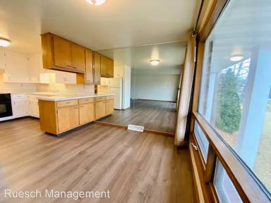 Main picture of 3025 Humboldt Rd