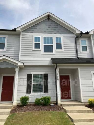 Main picture of 2067 Lotus Dr