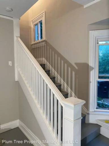 Main picture of 3705 E 3rd St