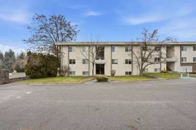Main picture of 3102 E 27th Ave