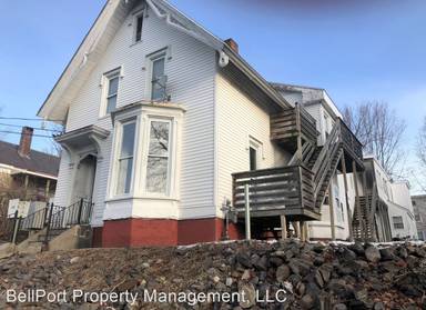 Main picture of 330 Main St