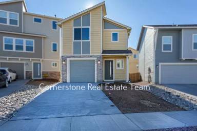 Main picture of 815 Endeavor Way