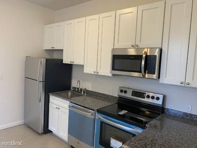 Main picture of 571 1st St