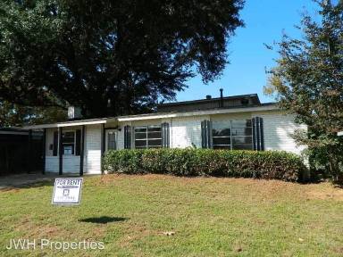 Main picture of 1103 Violet Ave