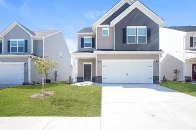 Main picture of 573 Count Fleet Ct