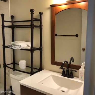 Main picture of McLean House Condo