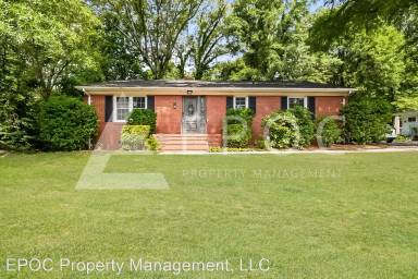 Main picture of 605 Westwood Dr