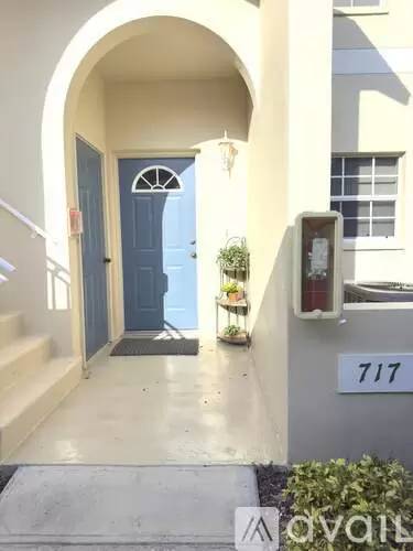 Main picture of 8370 Wingate Dr