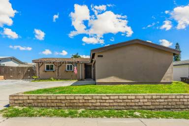 Main picture of 1623 Ocala Ave