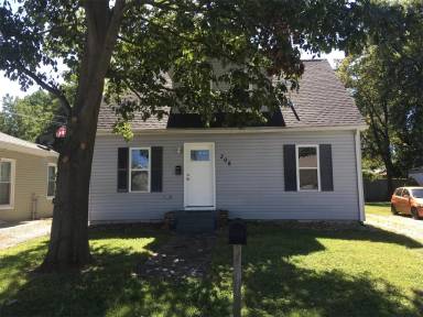 Main picture of 308 W Johnson St