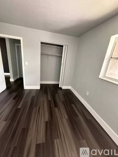 Main picture of 3333 NW 5th Ave