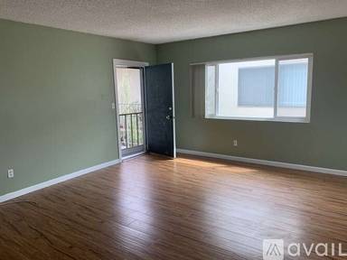Main picture of 1310 Agate St