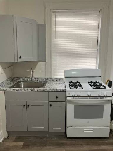 Main picture of 96 President St