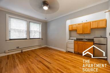 Main picture of 4546 N Damen Ave Apartments