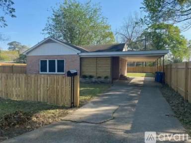 Main picture of 340 Goldman St