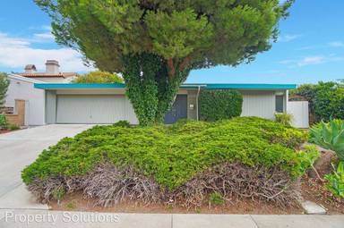 Main picture of 31772 Isle Royal Dr