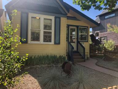 Main picture of 710 E 6th Ave