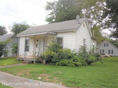 Main picture of 445 N Center St