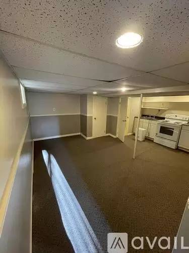 Main picture of 903 Johnston Ave