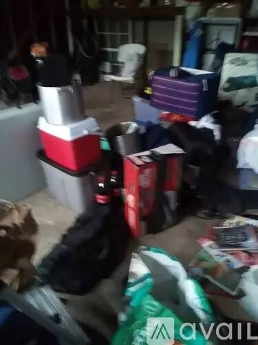 Main picture of 331 W Olive Ave