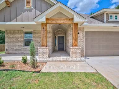 Main picture of 1007 Magnolia Dr